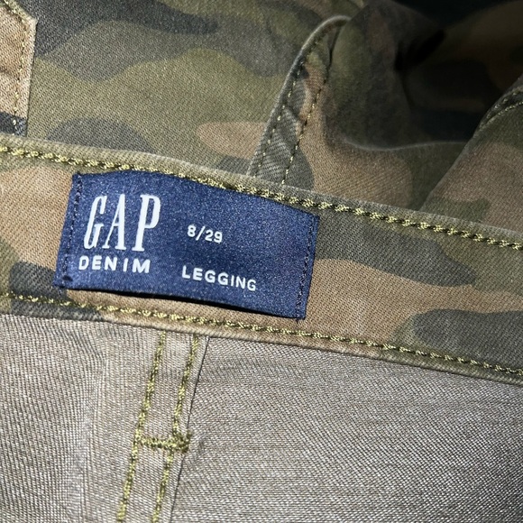 GAP Camouflage Leggings 8/29 NWOT - Picture 4 of 4